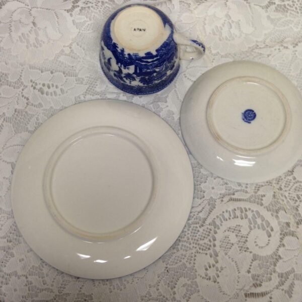 Vintage, Blue Willow Trio Set, Cup, Saucer and Luncheon Plate