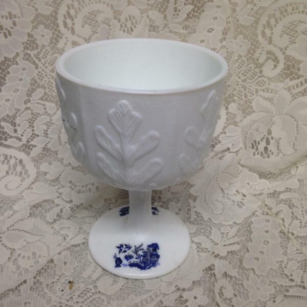 Vintage, Milk Glass, Blue Willow Stemmed Goblet or Dessert Cup 7in H x 4.5in D