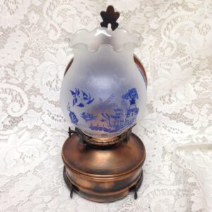 Vintage, Rare, Beautiful 4-pc Blue Willow-Copper Oil Lamp/ Reflector 10in x 6in