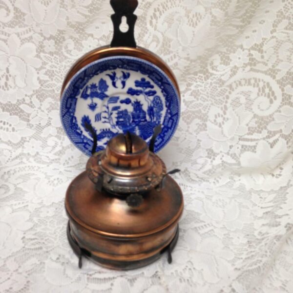 Vintage, Rare, Beautiful 4-pc Blue Willow-Copper Oil Lamp/ Reflector 10in x 6in