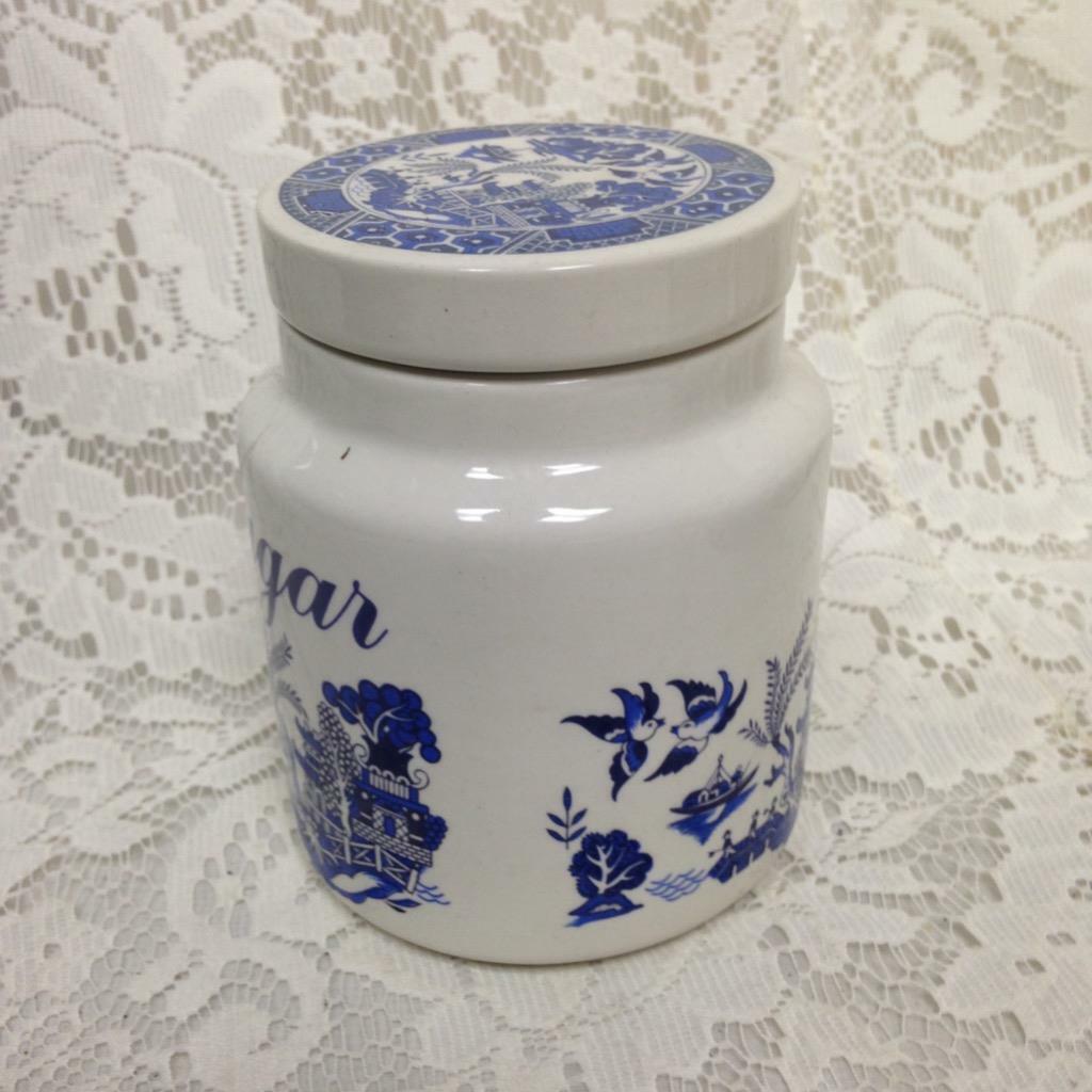 Vintage, Price Kensington, England Blue Willow Sugar Canister w/ Lid 5in x 4in