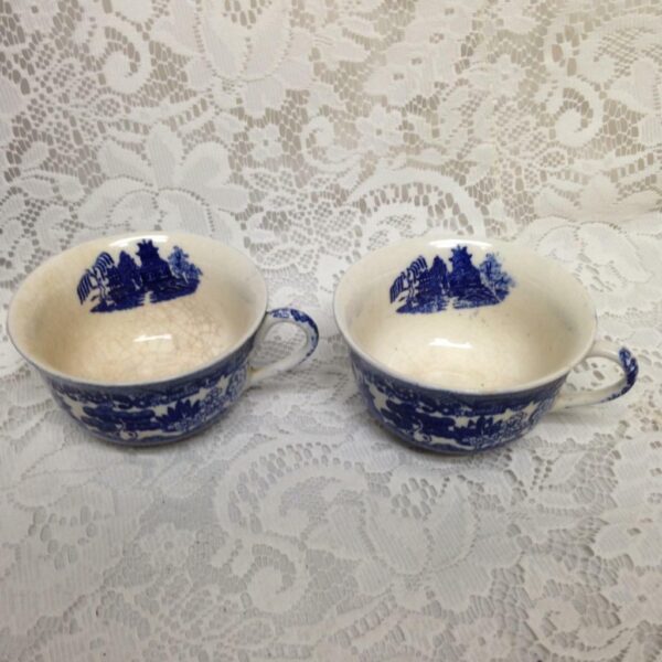 Vintage, Occupied Japan, Blue Willow 4pc Cups and Saucers