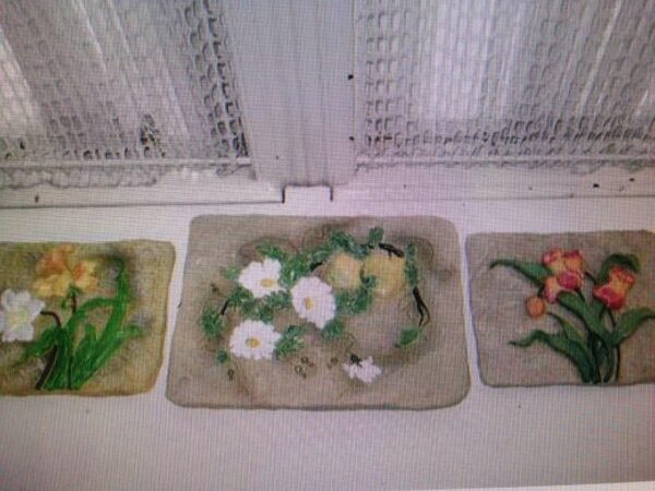 Beautiful, Heavy 3-pc Decorative Floral Garden Plaques