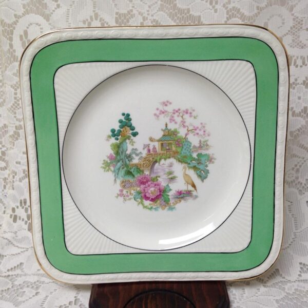 Vintage, Rare, Myott, England,Variant, Green Trim Gaudy Blue Willow, 8in Plate