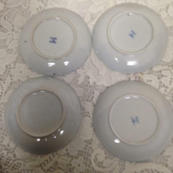 Vintage, Made in Japan Blue Willow 21pc Child’s Tea - Dinner Set w/ Pink Basket