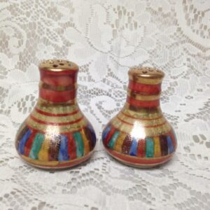 Art Deco, Elegant, Stunning, Good Quality Pagoda Salt and Pepper Shaker