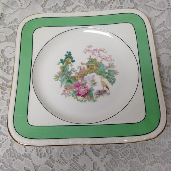 Vintage, Rare, Myott, England,Variant, Green Trim Gaudy Blue Willow, 8in Plate