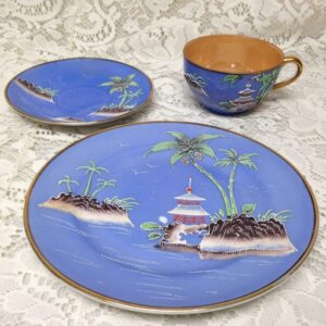 1920s, Moriyama-Morimura, Japan, Variant Gaudy Blue Willow 3pc - Trio Set