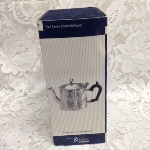 Intl. Silver Paul Revere Collectible Teapot Reproduction C1800 4in x 6in x 2.5in