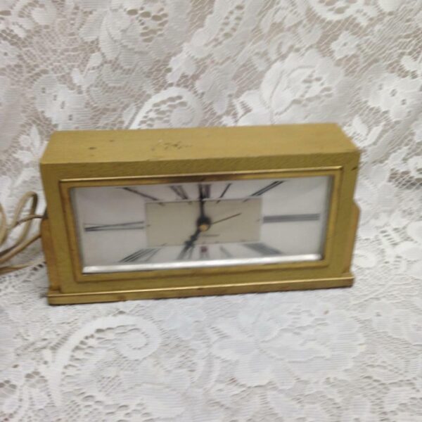 Vintage, Art Deco Seth Thomas Electric Clock 4.5in x6.5in x 2.5in