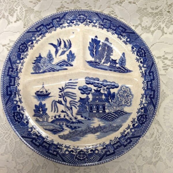 Vintage, Rare Moriyama Occupied Japan, Blue Willow Grill Plate 10in D (B)