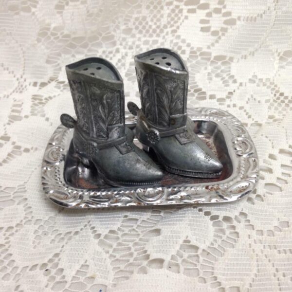 Vintage, 3pc Pewter Jonesboro Georgia Souvenir- Salt and Pepper Shaker