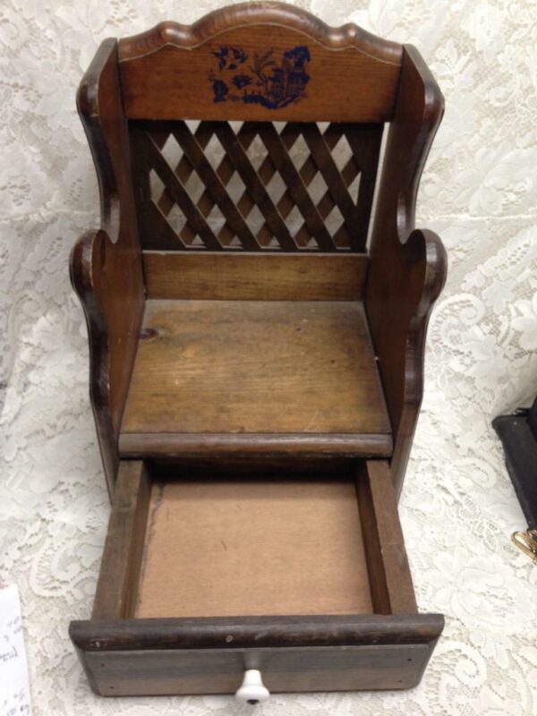 Vintage, Toddlers Wooden Booster Seat-High Chair with Blue Willow Design