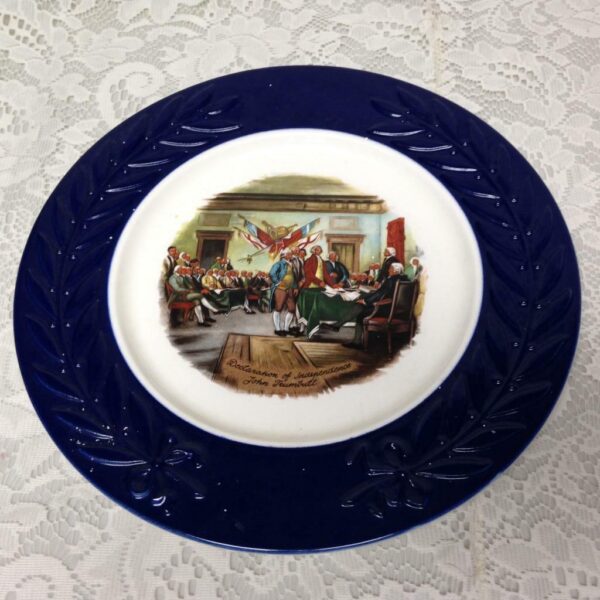 Vintage Historical Memorabilia - Declaration of Independence Plate. 11in D