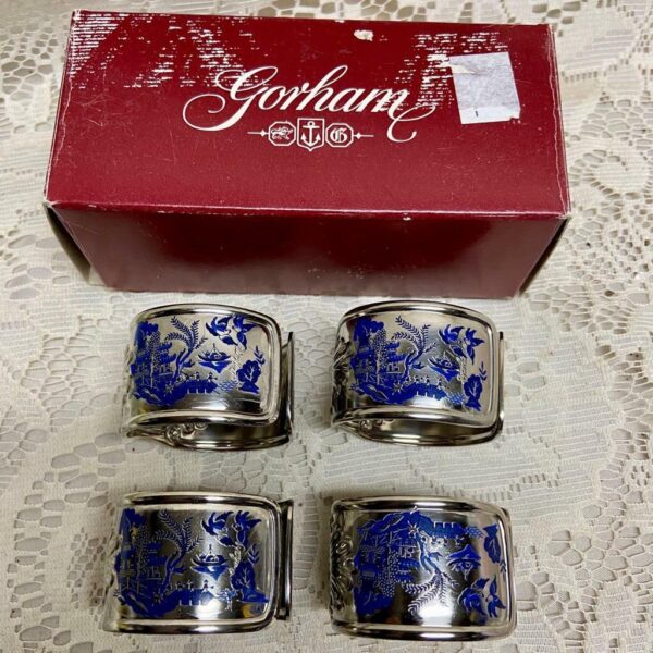 4pc Blue Willow Gorham Shell Silver Plated Napkin Rings in Original Box