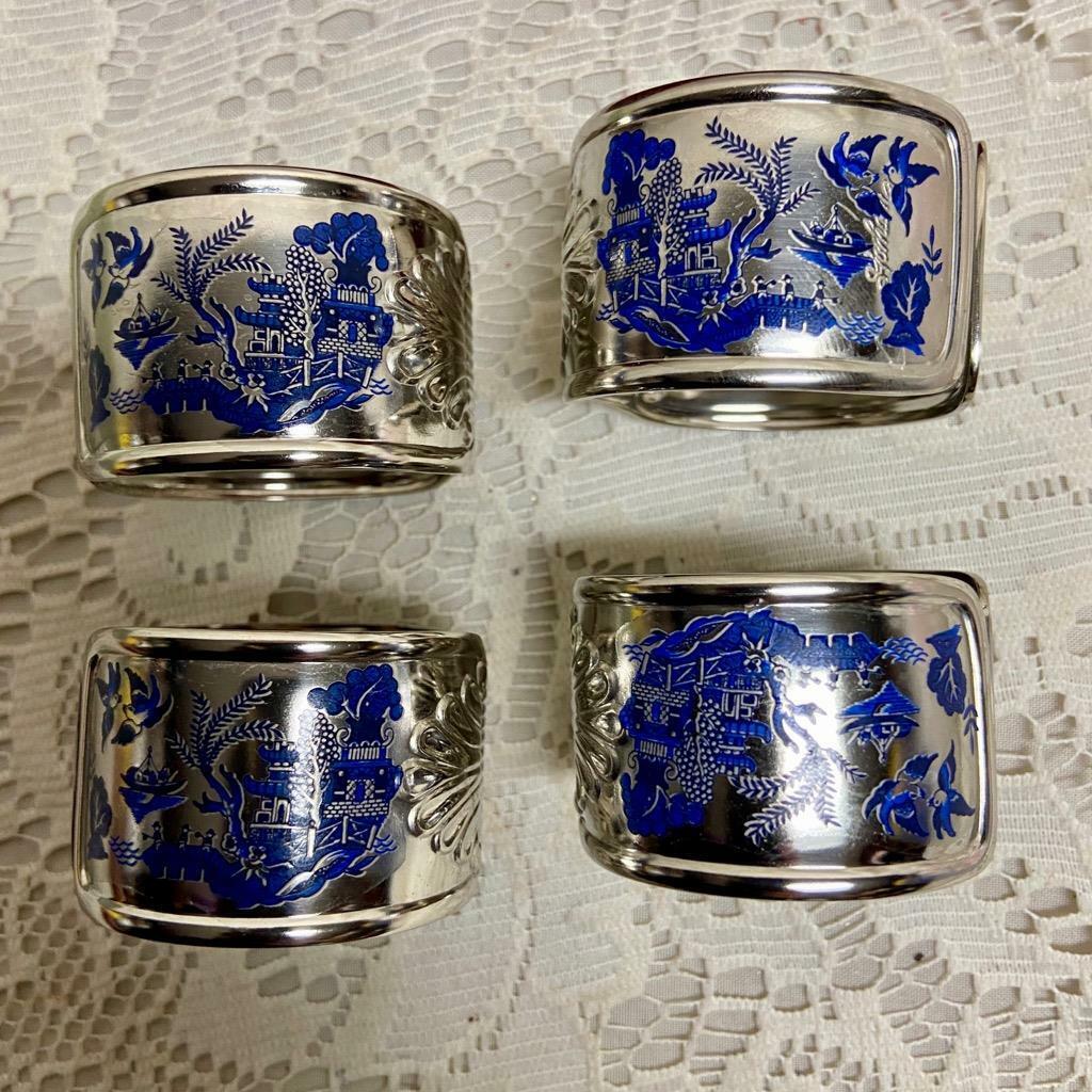 4pc Blue Willow Gorham Shell Silver Plated Napkin Rings in Original Box