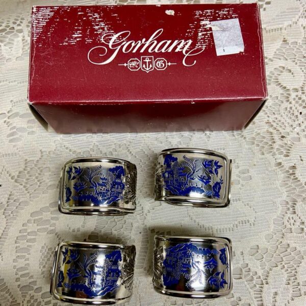 4pc Blue Willow Gorham Shell Silver Plated Napkin Rings in Original Box