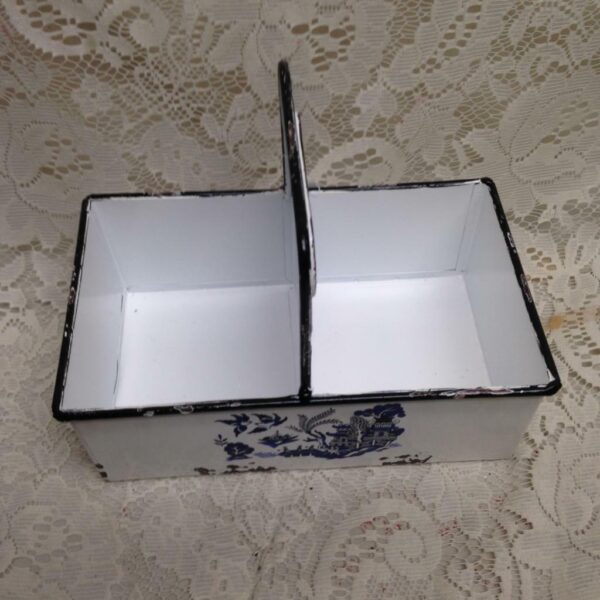 Blue Willow, White Enamelware Small Caddy 8.5in x 7in x 5.5in