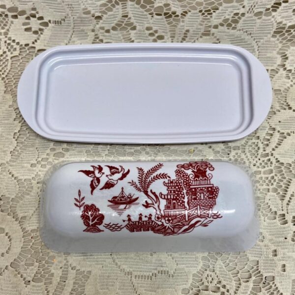 Red Willow Melamine  Covered Butter Dish 7.5in L x 3.5in W x 2in H