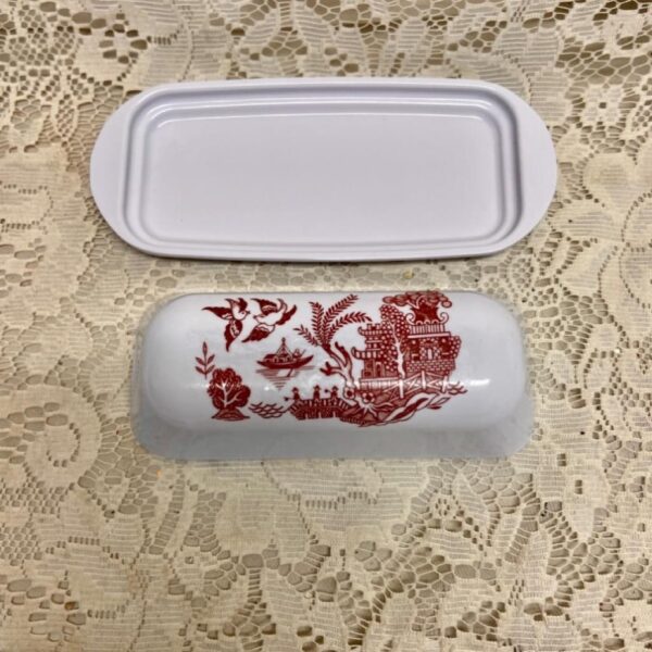 Red Willow Melamine  Covered Butter Dish 7.5in L x 3.5in W x 2in H