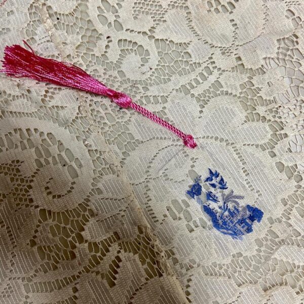 Blue Willow Bookmark with Fuchsia Tassel 8in x 1.5in