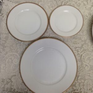 Favorite, Hutschenreuther, Bavaria White-Gold Trio Plates