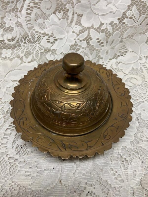 Vintage, Brass Metal Covered Butter Dish 4.5in x 6in D