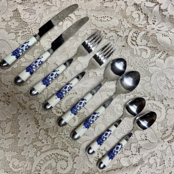 Vintage, Jean Dubost 8-pc Quality Blue Willow Flatware, Service fo 2