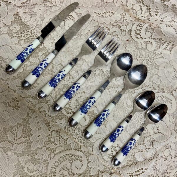 Vintage, Jean Dubost 8-pc Quality Blue Willow Flatware, Service fo 2