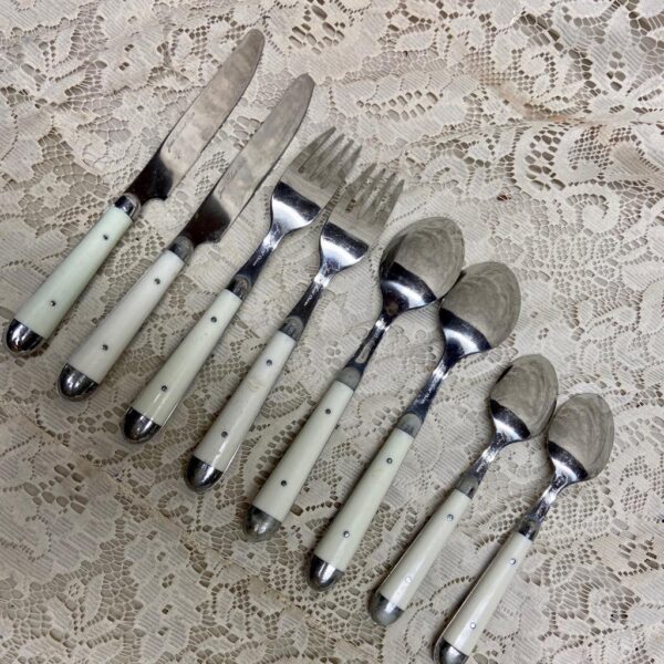 Vintage, Jean Dubost 8-pc Quality Blue Willow Flatware, Service fo 2