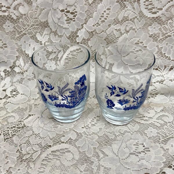 Vintage, Heavy 2pc Blue Willow Libbey Glass Tumblers