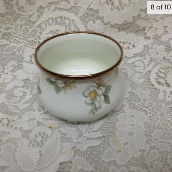 Vintage, MacKenzie Childs White Floral Enamelware 7pcTea Set