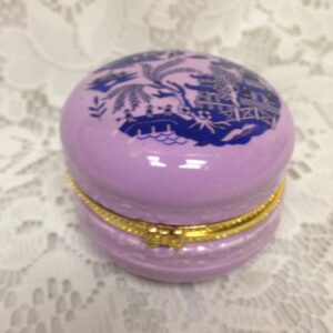 Vintage, Purple Blue Willow, 2in 2.5inch Round, Hinged Jewelry-Trinket Box