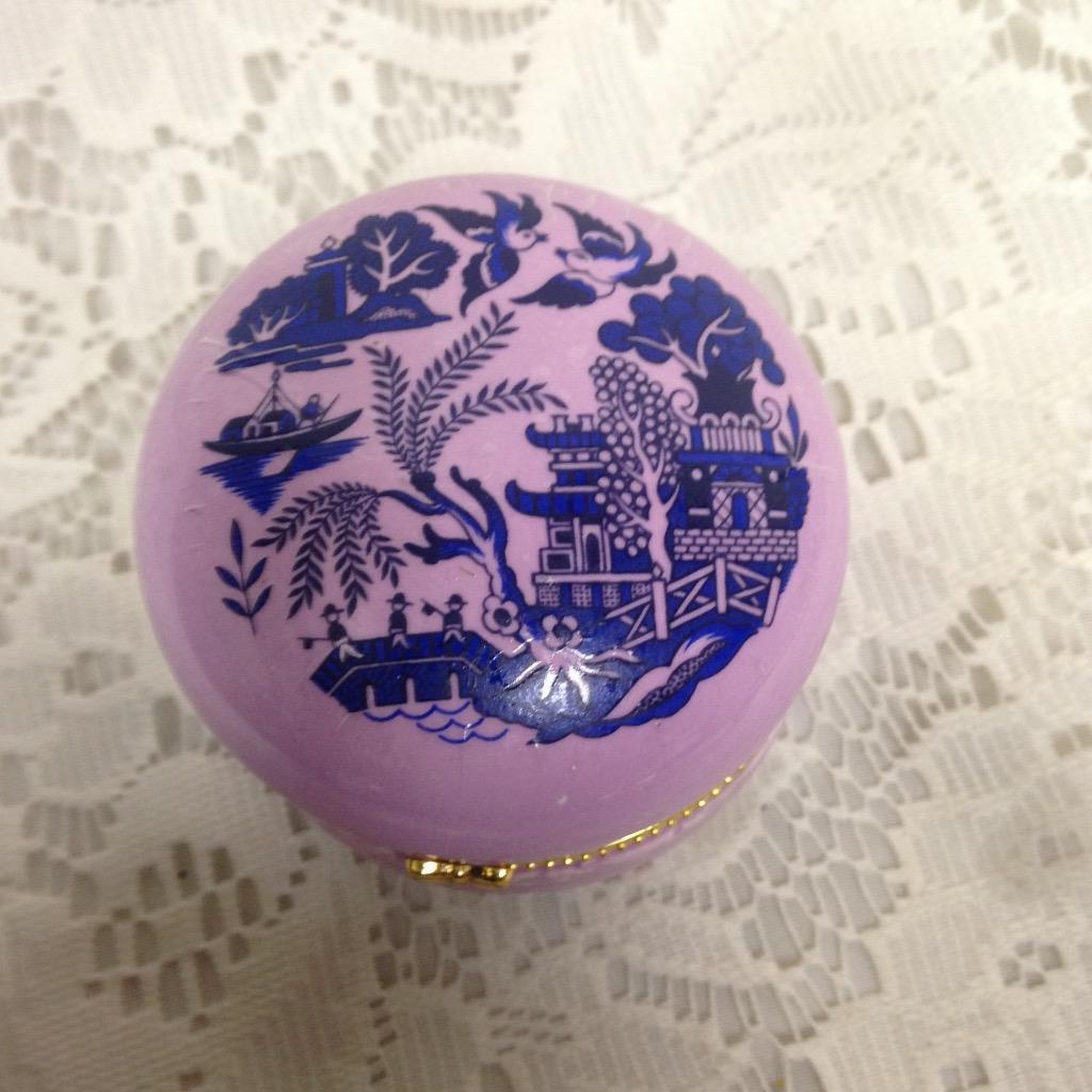 Vintage, Purple Blue Willow, 2in 2.5inch Round, Hinged Jewelry-Trinket Box