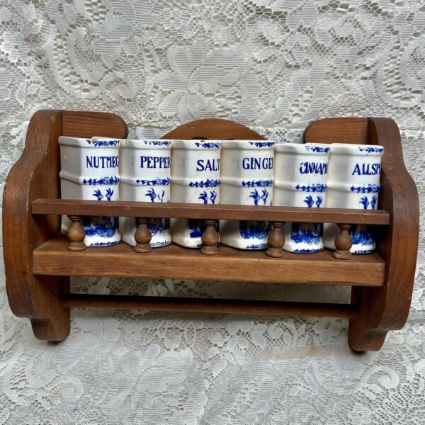 Vintage, Rare, Japan, 7-pc Blue Willow Shaker Set with Wooden Rack