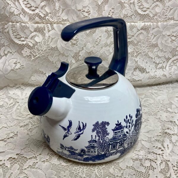 Vintage, Heritage Mint Blue Willow Enamelware Tea Kettle 9in W x 7.5in H