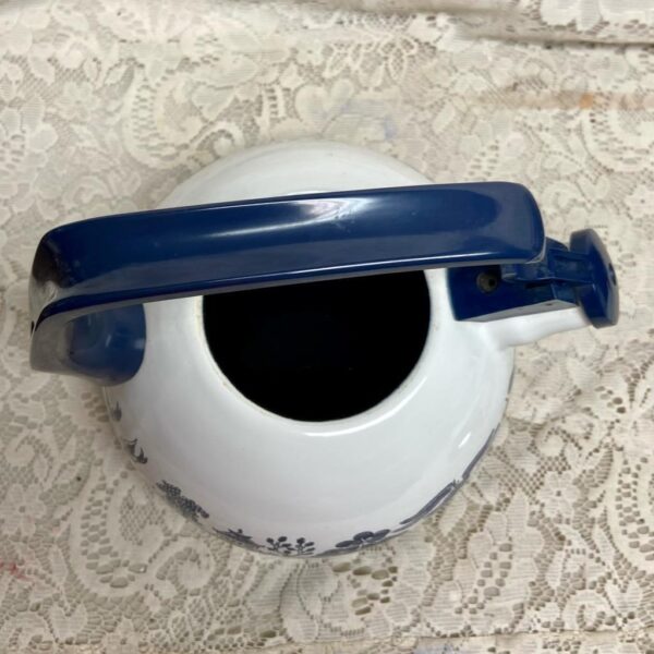 Vintage, Heritage Mint Blue Willow Enamelware Tea Kettle 9in W x 7.5in H