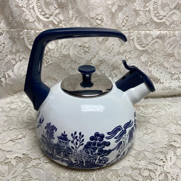 Vintage, Heritage Mint Blue Willow Enamelware Tea Kettle 9in W x 7.5in H