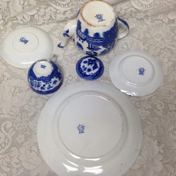 Vintage, Allerton, Blue Willow 6pc Tea and Dinner Set for 1