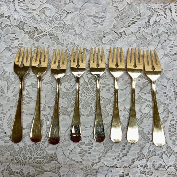 Vintage, 32-pc Holly Berry Japan Gold Plated Flatware, Service for 8 with Box