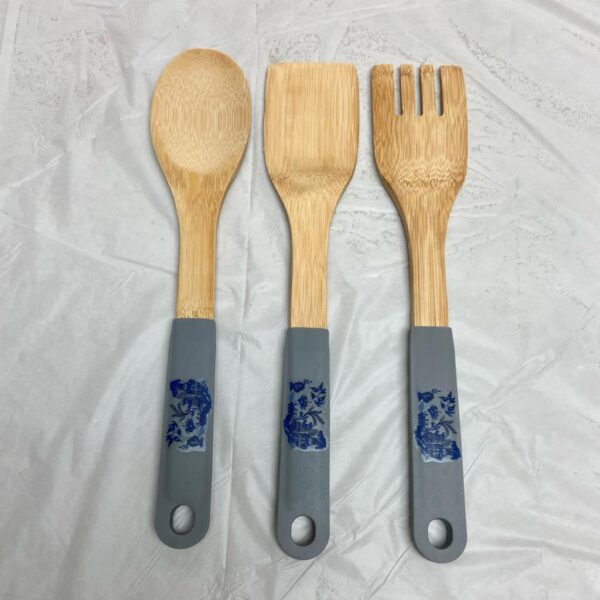 Lot of 3 Blue Willow Ladle Set with Gray Rubber Handle 12in and 2.5in (B)