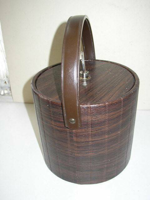 Vintage Barware, 1960s Wood Grain Ice Bucket 9in x 8in