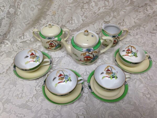 Antique, Noritake-Moriyama Polychrome-Gaudy Blue Willow 13pc Tea Set for 4