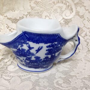 Vintage, Rare Blue Willow, Shaving Mug 7.5in x 4in x 3in