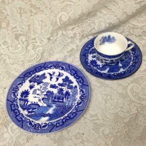 Vintage, Flair-Japan, 3-pc Blue Willow Trio Tea-Dinner Set