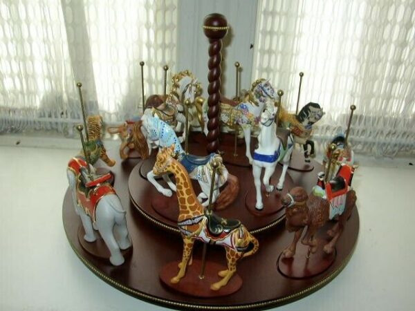 Vintage, Rare, Elegant Franklin Mint 13-pc Porcelain Merry Go Round