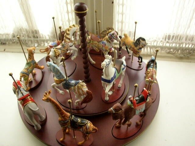 Vintage, Rare, Elegant Franklin Mint 13-pc Porcelain Merry Go Round