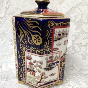 Antique, Masons, England, Variant Gaudy Blue Willow, 6in x 4in Tea Jar or Caddy