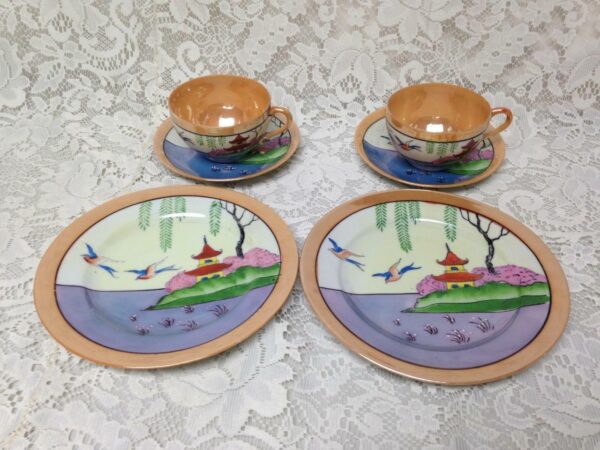 1920-30s, Lusterware, Japan, Variant Gaudy Blue Willow 11pc Tea Set (B)