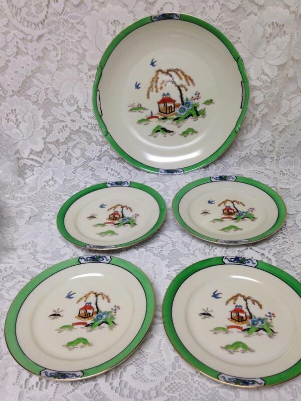 Vintage, Noritake, Japan, Variant Gaudy Blue Willow 5pc Cake Set